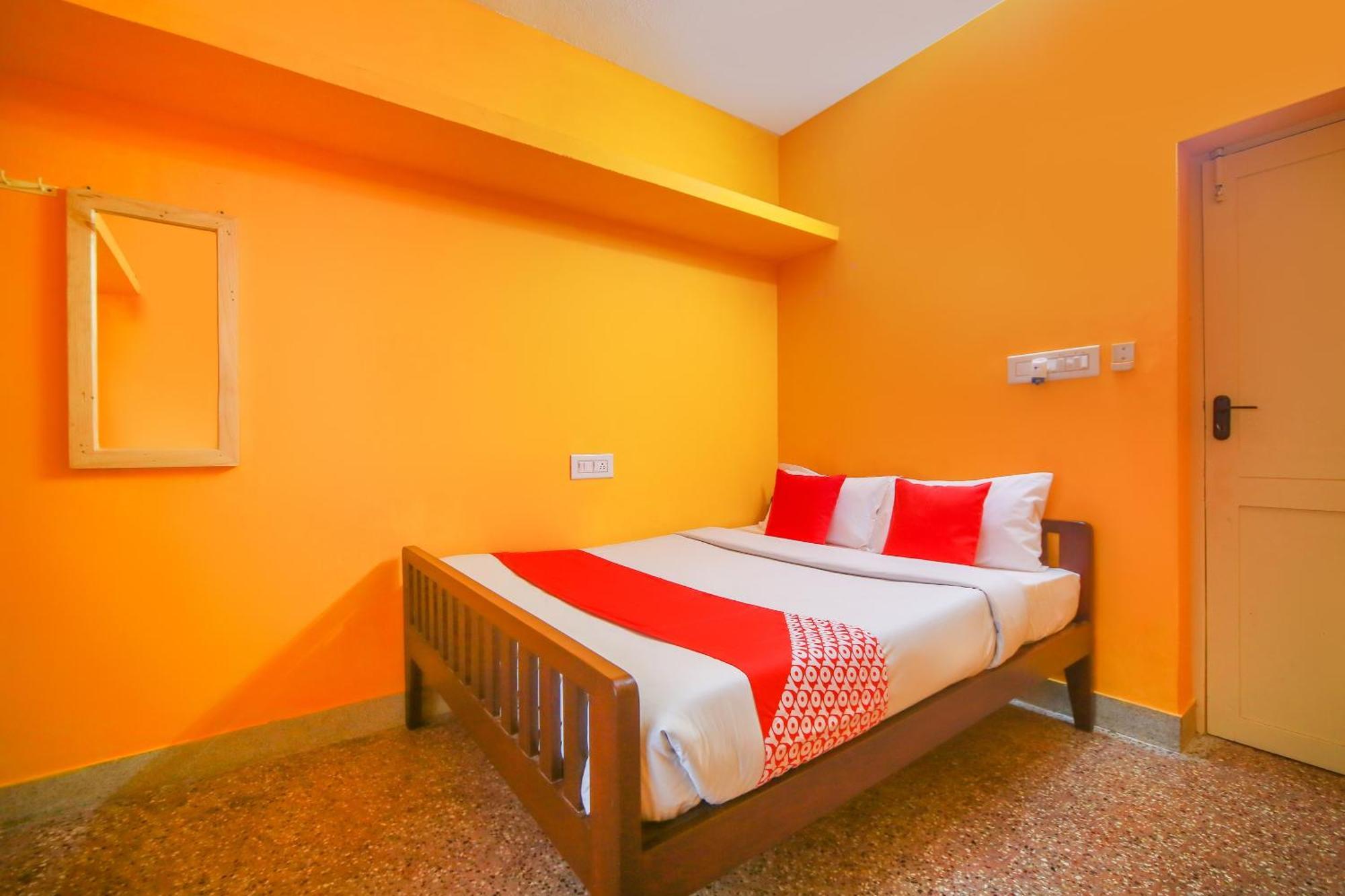 Hotel O Sona Residency Puduccseri Kültér fotó