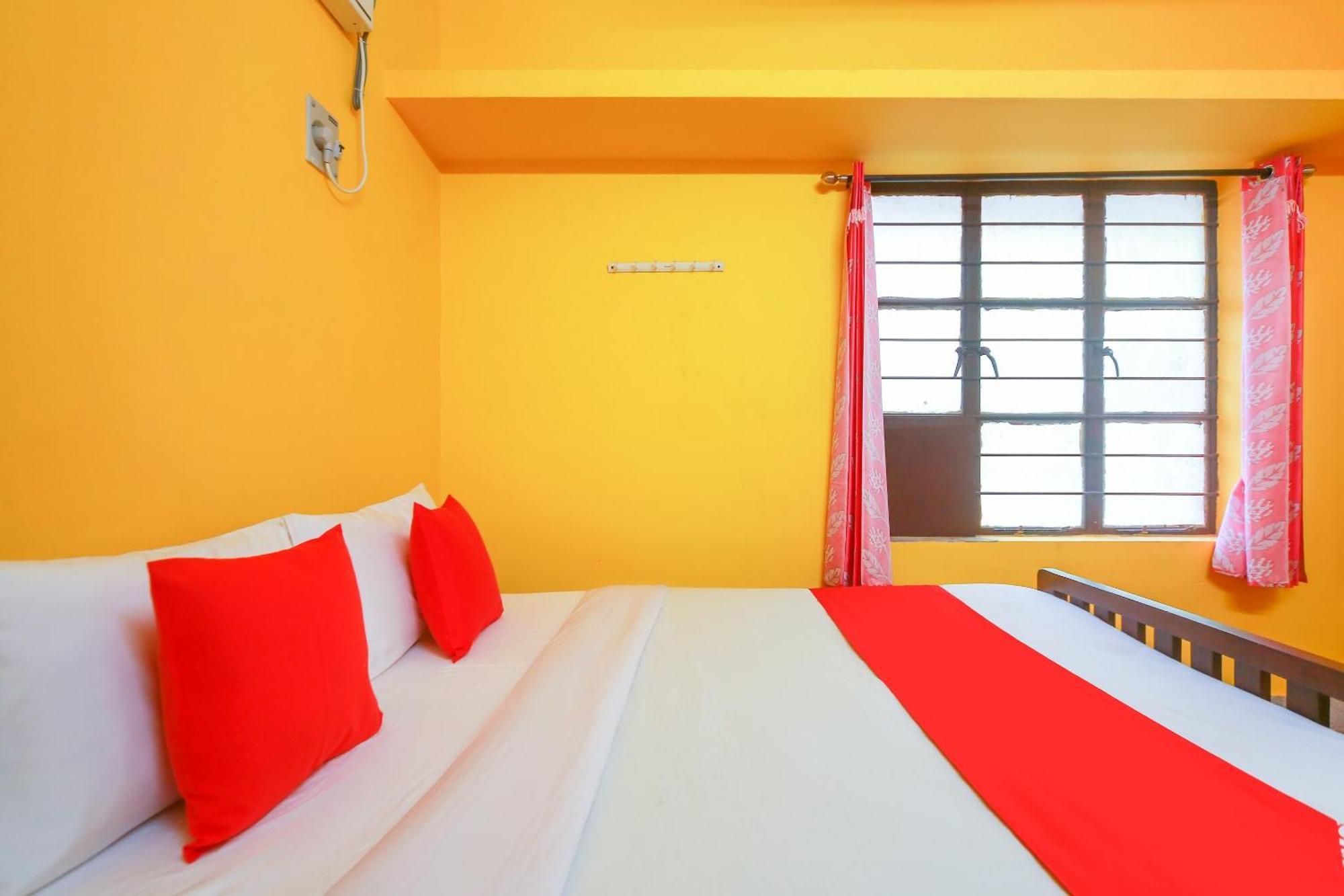 Hotel O Sona Residency Puduccseri Kültér fotó